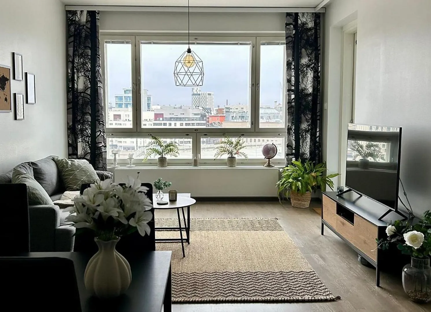 Apartment Two Rooms With City Views Shared Gym And Sauna Helsinki
